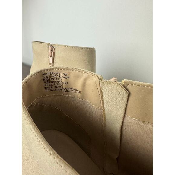 JustFab Cream Suede Ankle Boot Womens US 8.5 - NWOT - Picture 6 of 10